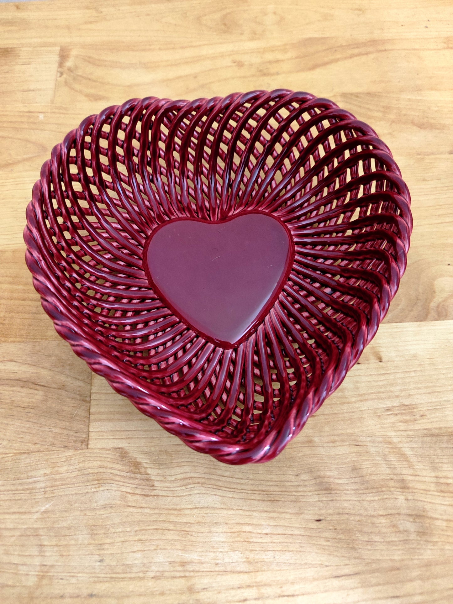 Handcrafted Ceramic Spaghetti-Texture Heart